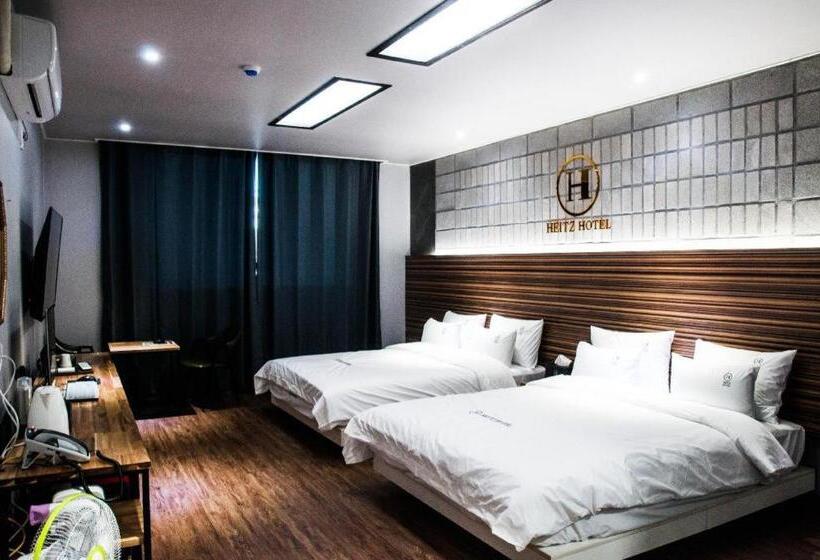 Мотель Changyeong Namji Heitz