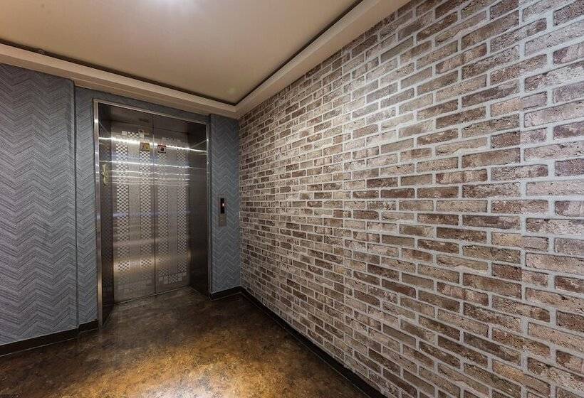 Motel Cheonan Secret