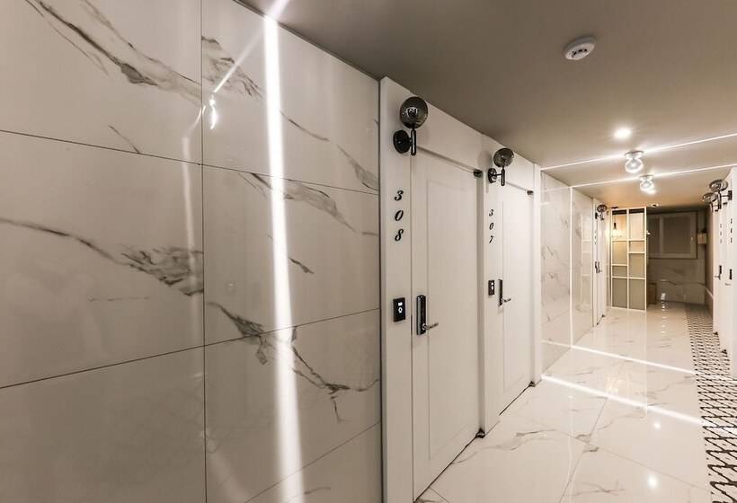 Motel Daejeon Jungri Hotel Art Bin