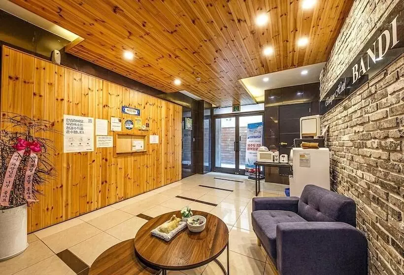モーテル Gongju Hotel Bandi