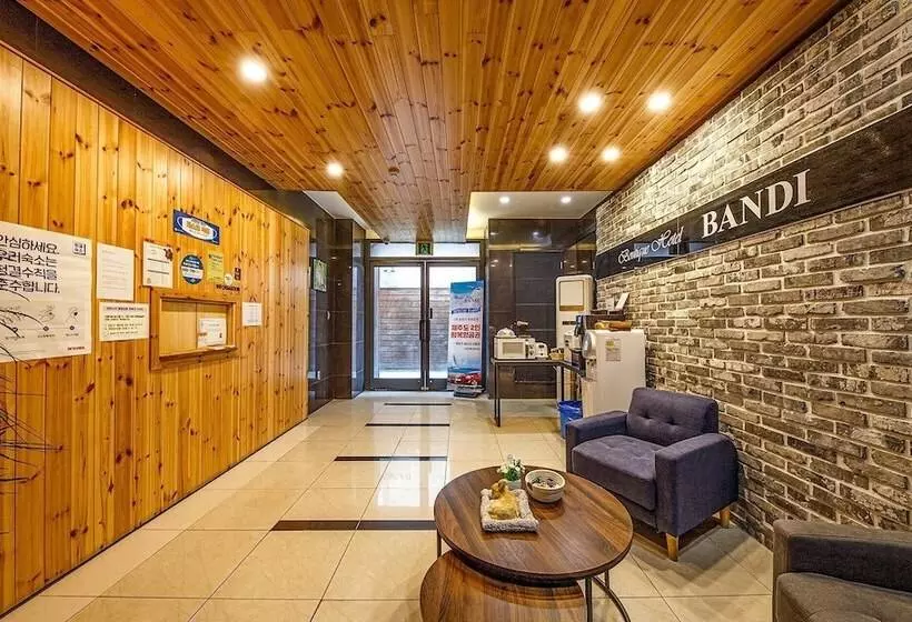 モーテル Gongju Hotel Bandi