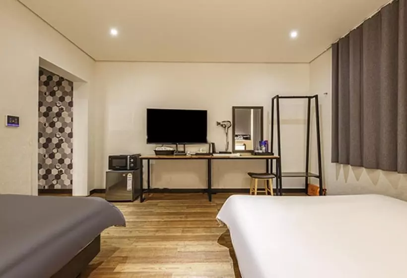 モーテル Gongju Hotel Bandi