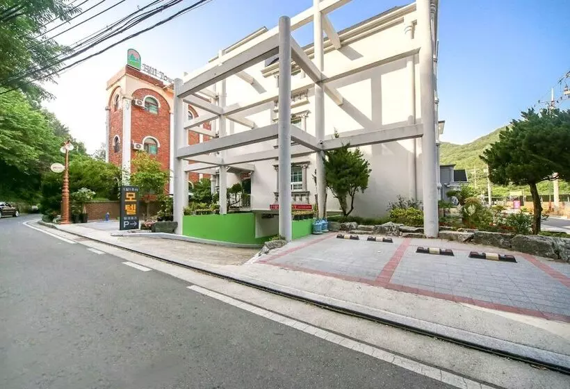 モーテル Gumi Geumosan Pink Rose