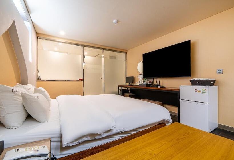 Motel Guri C Boutique