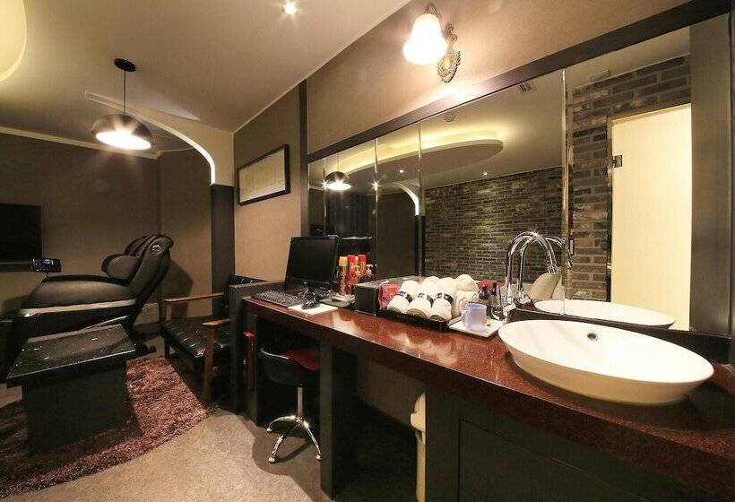 Motel Hwagok Carlton