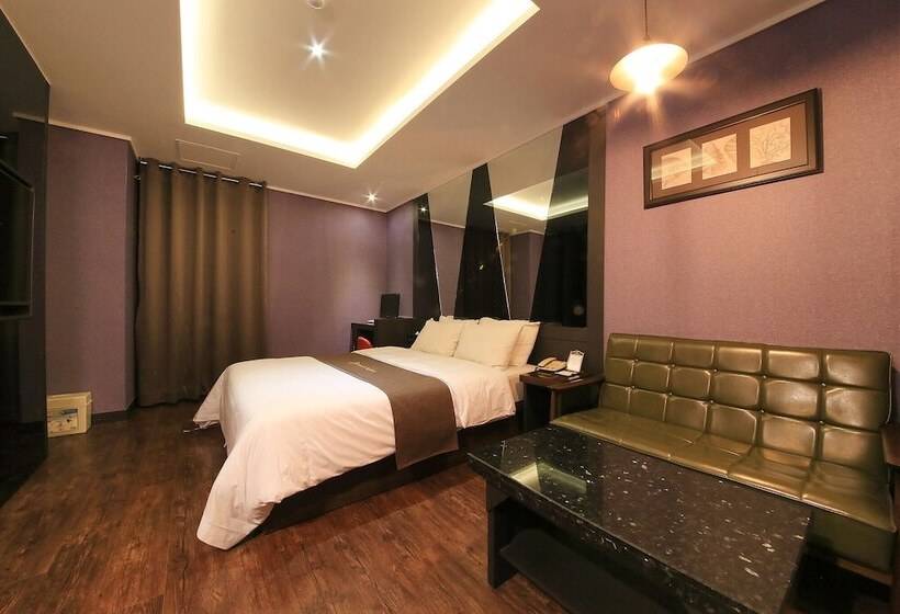 Motel Hwagok Carlton