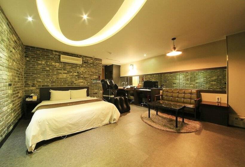 Motel Hwagok Carlton