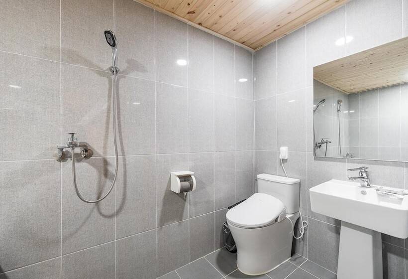 Motel Hwaseong Wolmun Lavender Onchen