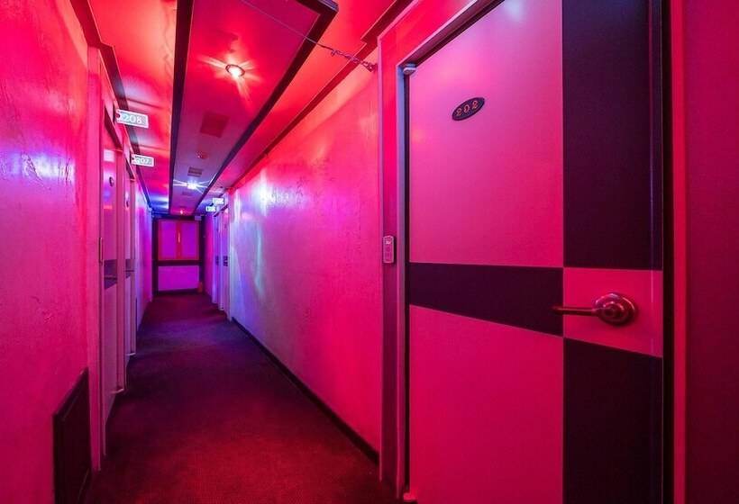 汽车旅馆  Incheon Renaissance