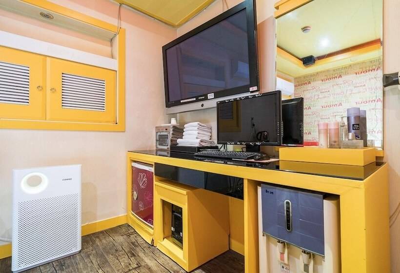 汽车旅馆  Incheon Renaissance