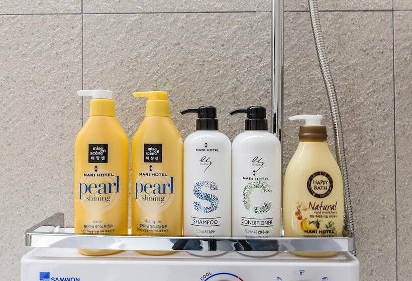 汽车旅馆  Gimpo Marie