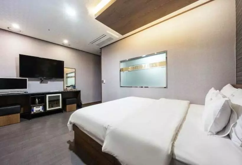 モーテル Namyangju Praha