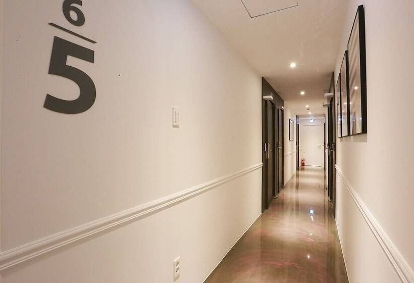 Motel Sunganm Yaja Moran Station