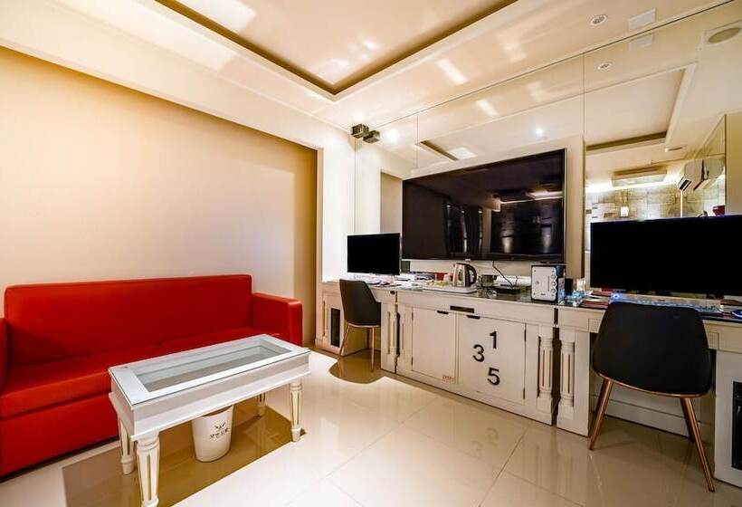 مُتل Ulsan Seongnamdong Saetbyeol