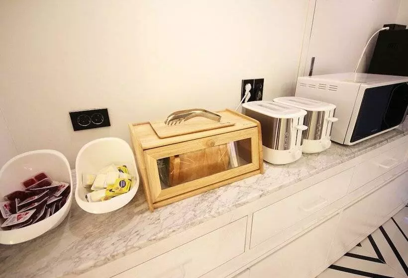 مُتل Gwangju Hanam Yaja Gwangju Hanam Branch