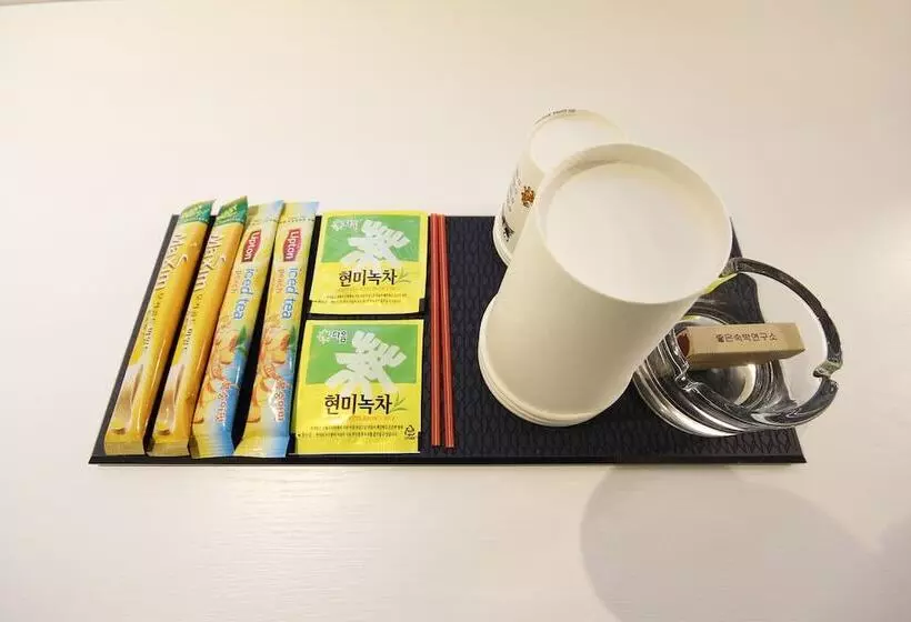 مُتل Gwangju Hanam Yaja Gwangju Hanam Branch