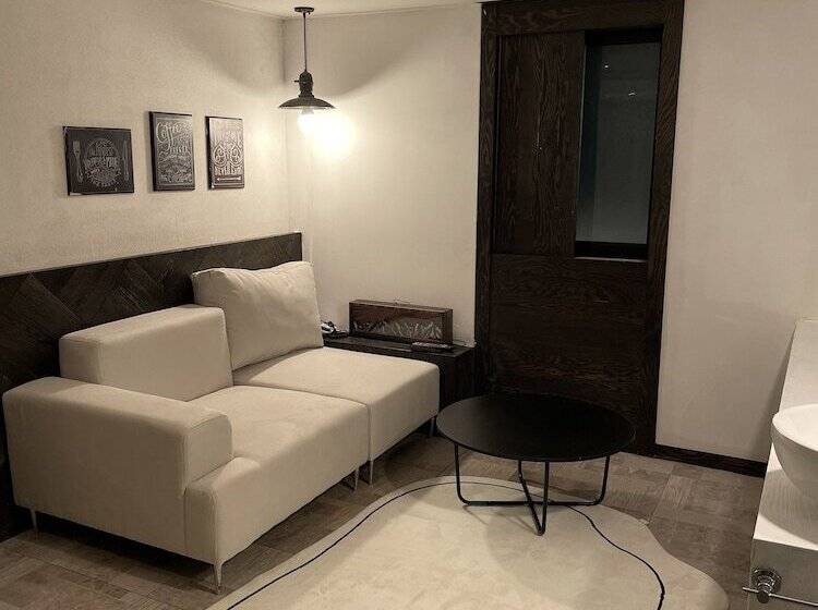 汽车旅馆  Yestay