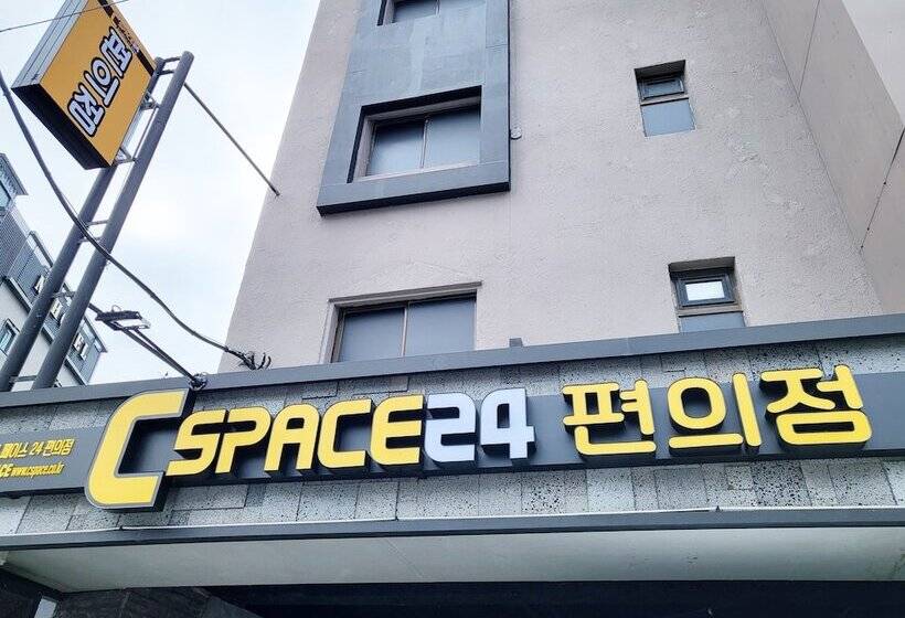 汽车旅馆  Yestay