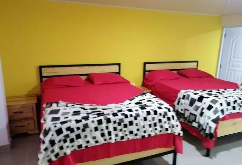 پانسیون Room In Guest Room   Piscalonga Hotel Restaurant Cozy Family Operated