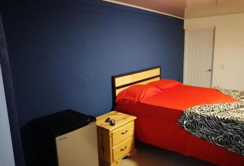 پانسیون Room In Guest Room Piscalonga Hotel Restaurant Cozy Family Operated