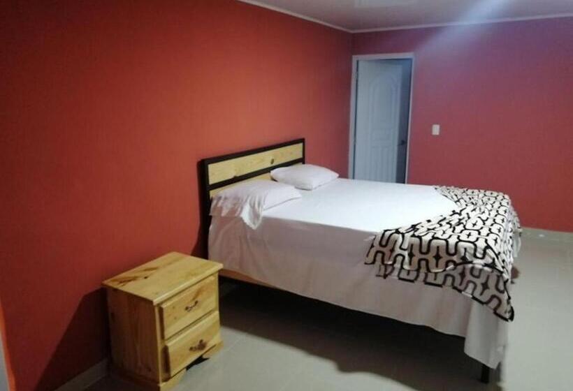 پانسیون Room In Guest Room Piscalonga Hotel Restaurant Cozy Family Operated