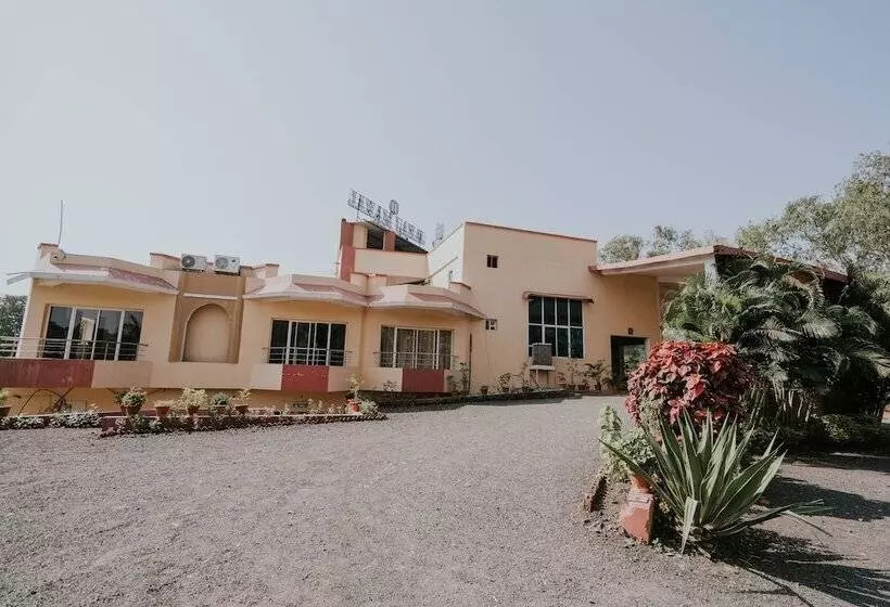 Tgi Jahaj Mahal Resort