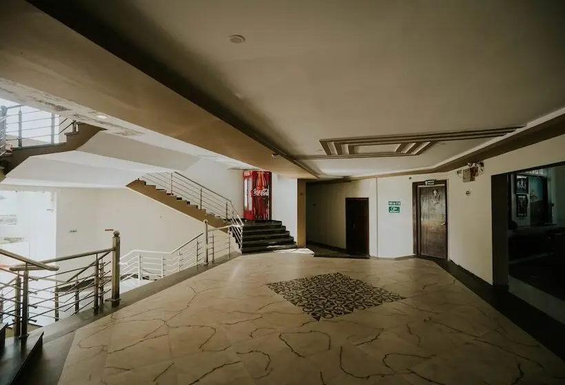 Tgi Jahaj Mahal Resort