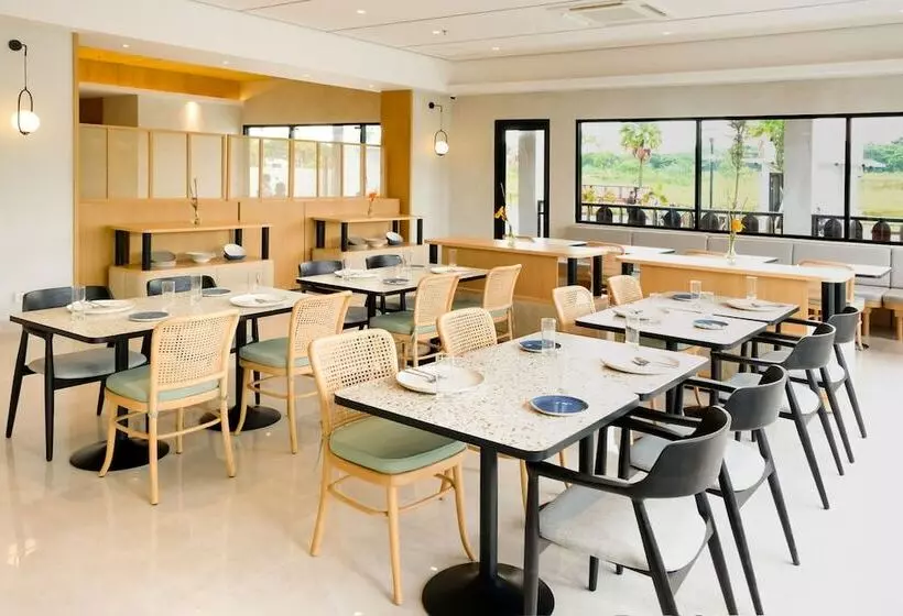 Artotel Casa Cikarang