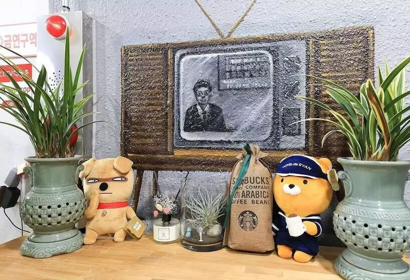 Buyeo Hongsan 3f Motel