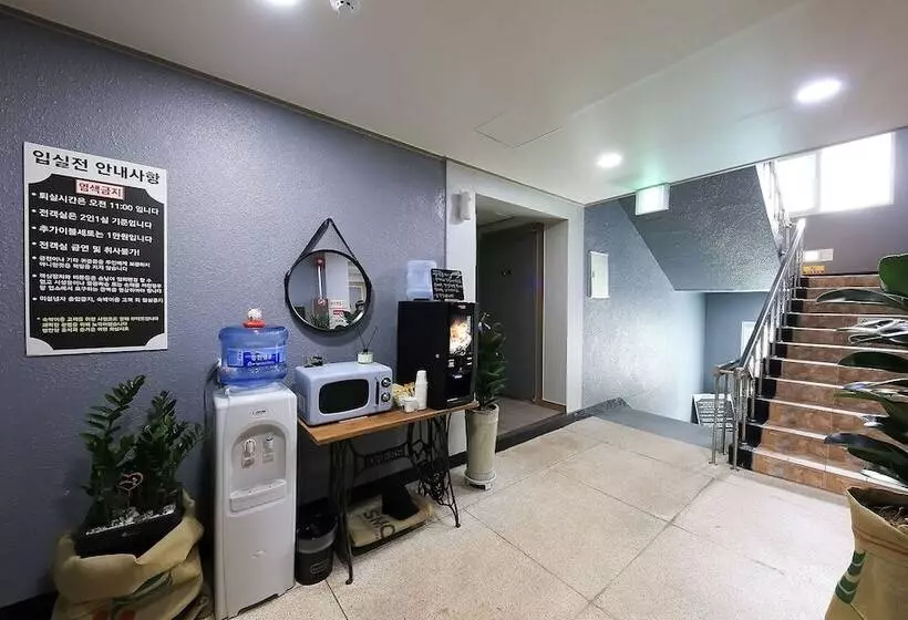 Buyeo Hongsan 3f Motel