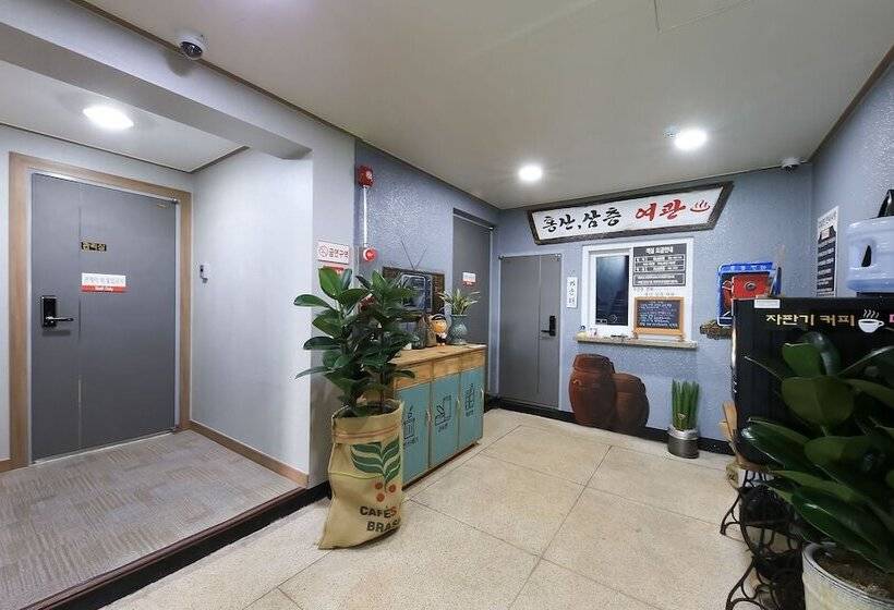 Buyeo Hongsan 3f Motel