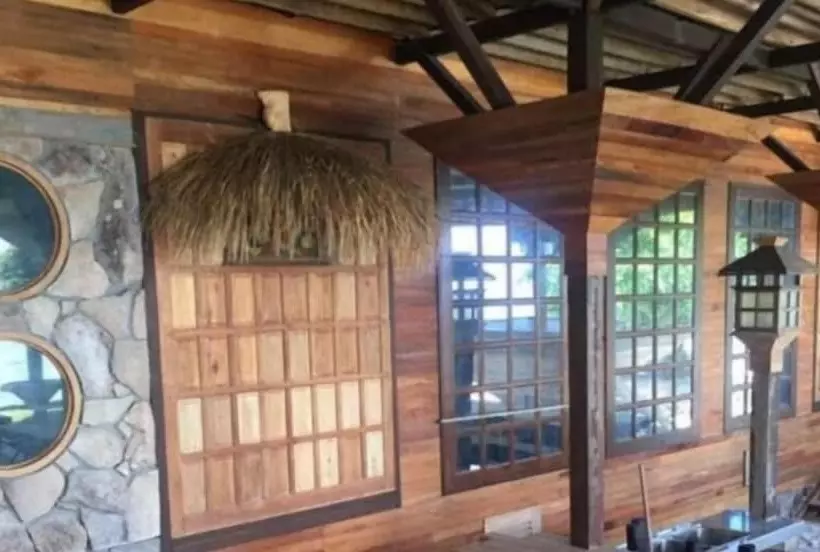 Emperor Resort By Bugis