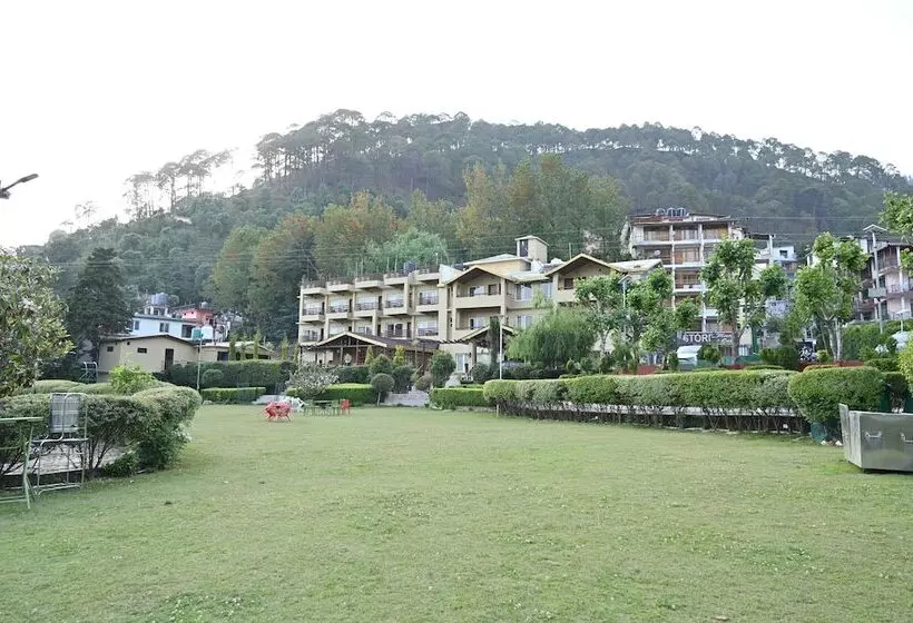 Foxoso Misty Oaks Resort