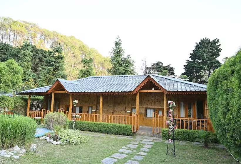 Foxoso Misty Oaks Resort