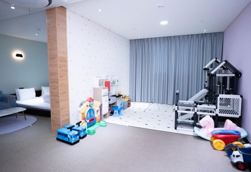 هتل Busan Station Notte La Mia