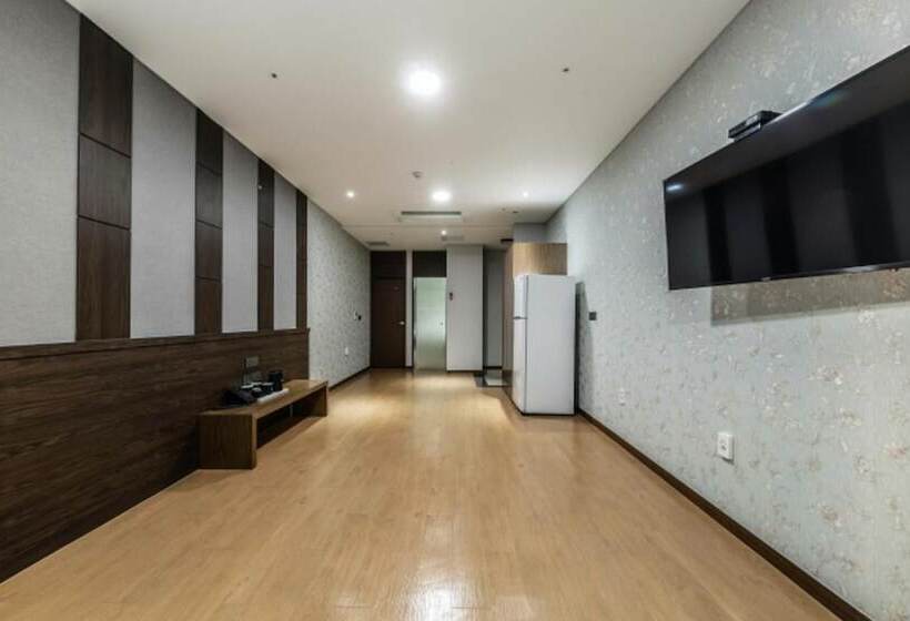 هتل Busan Station Notte La Mia