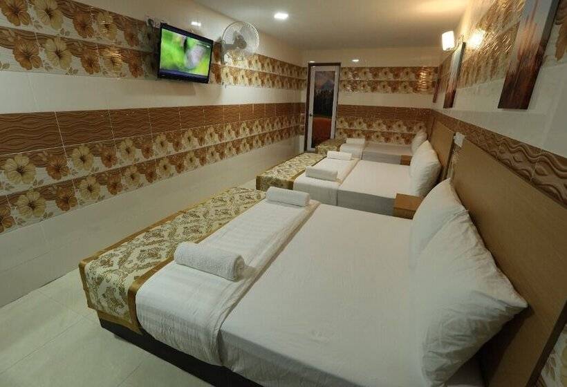 Hotel Cameron Kea Farm