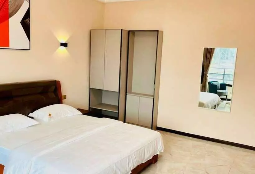 هتل Colony Club Resort & Casino