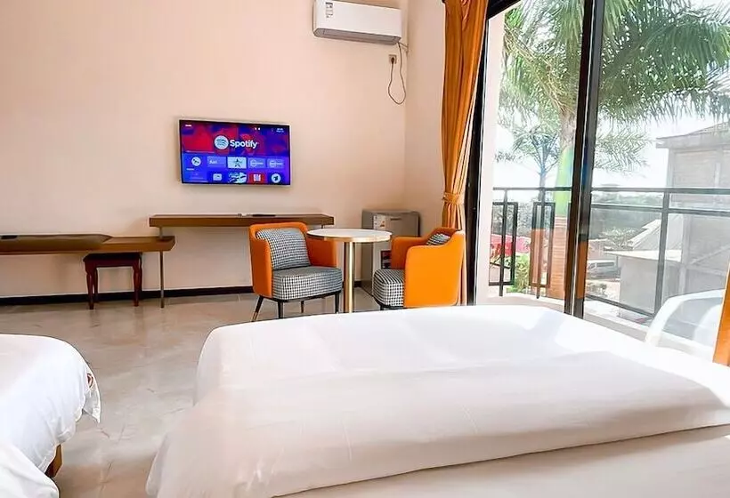 هتل Colony Club Resort & Casino