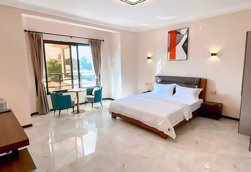هتل Colony Club Resort & Casino