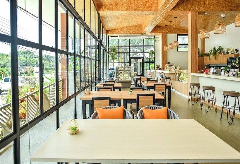 ホテル Dee Homestay