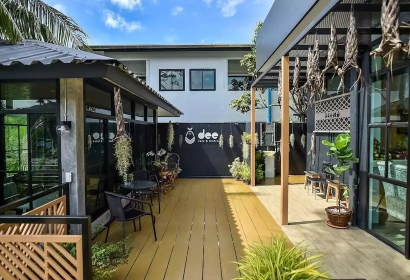 Hotelli Dee Homestay