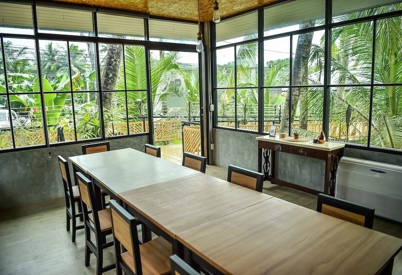 ホテル Dee Homestay