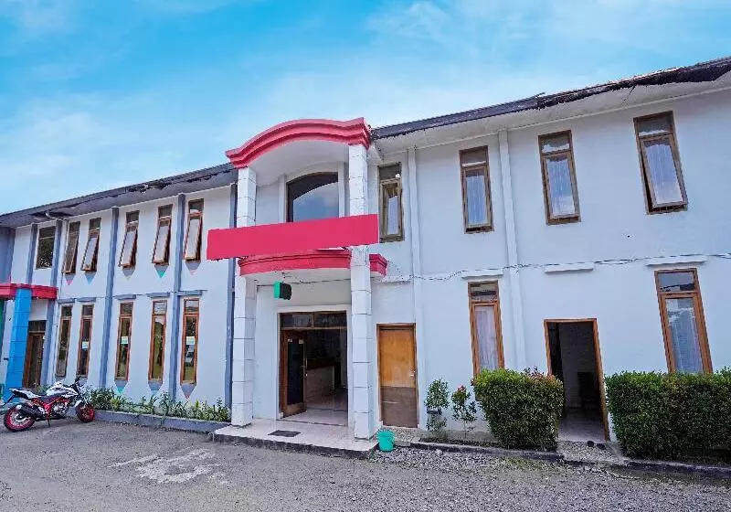 هتل Garden Hostel By Oyo