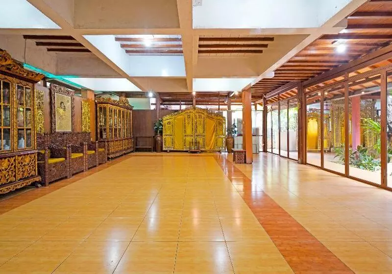 هتل Garden Hostel By Oyo