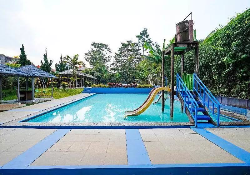 هتل Garden Hostel By Oyo
