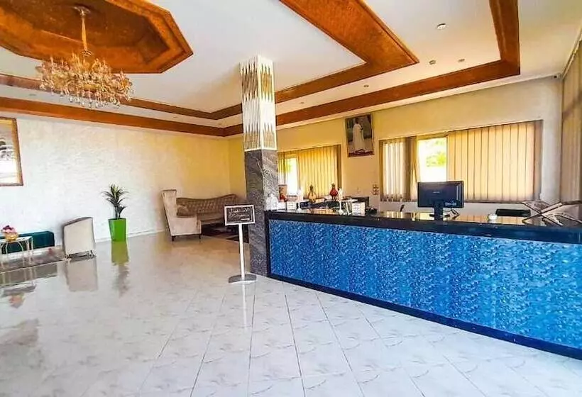 Hotelli Hôtel Debrazza