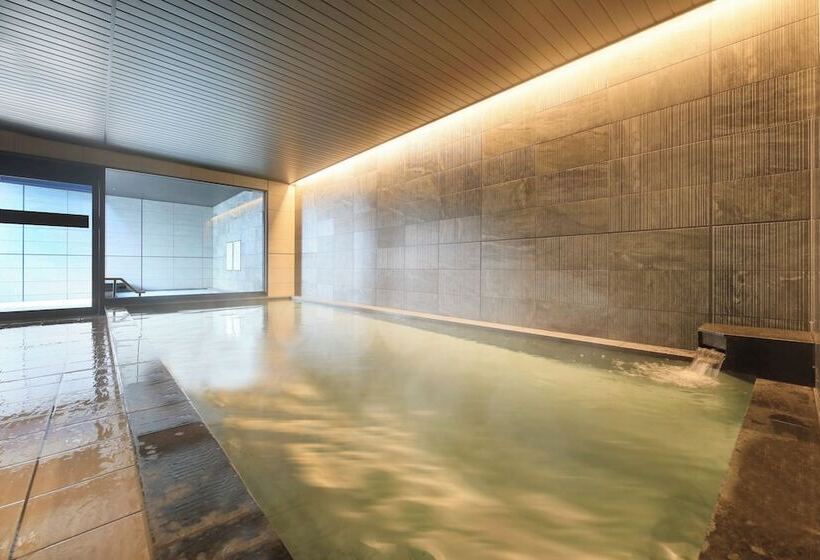 Hotelli Jr West Group Via Inn Prime Sapporo Odori