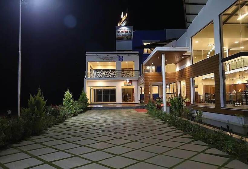 Отель Kalinga Tavern Residency