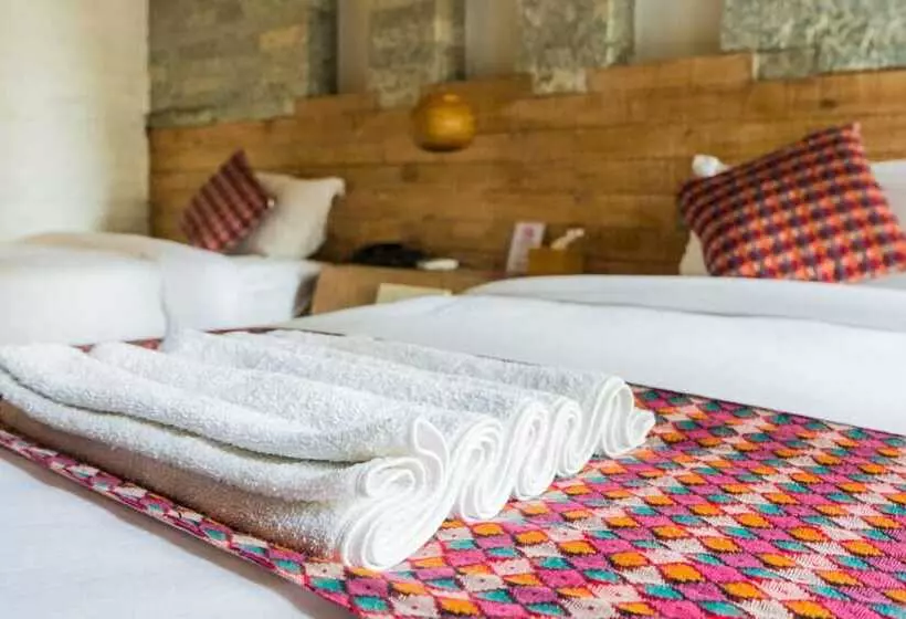 هتل Mera Peak Private Limited